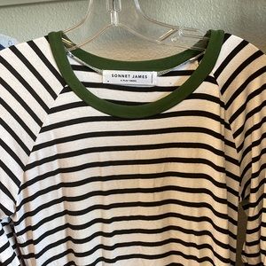Sz M Sonnet James Remi black and white striped with green neckline play dress